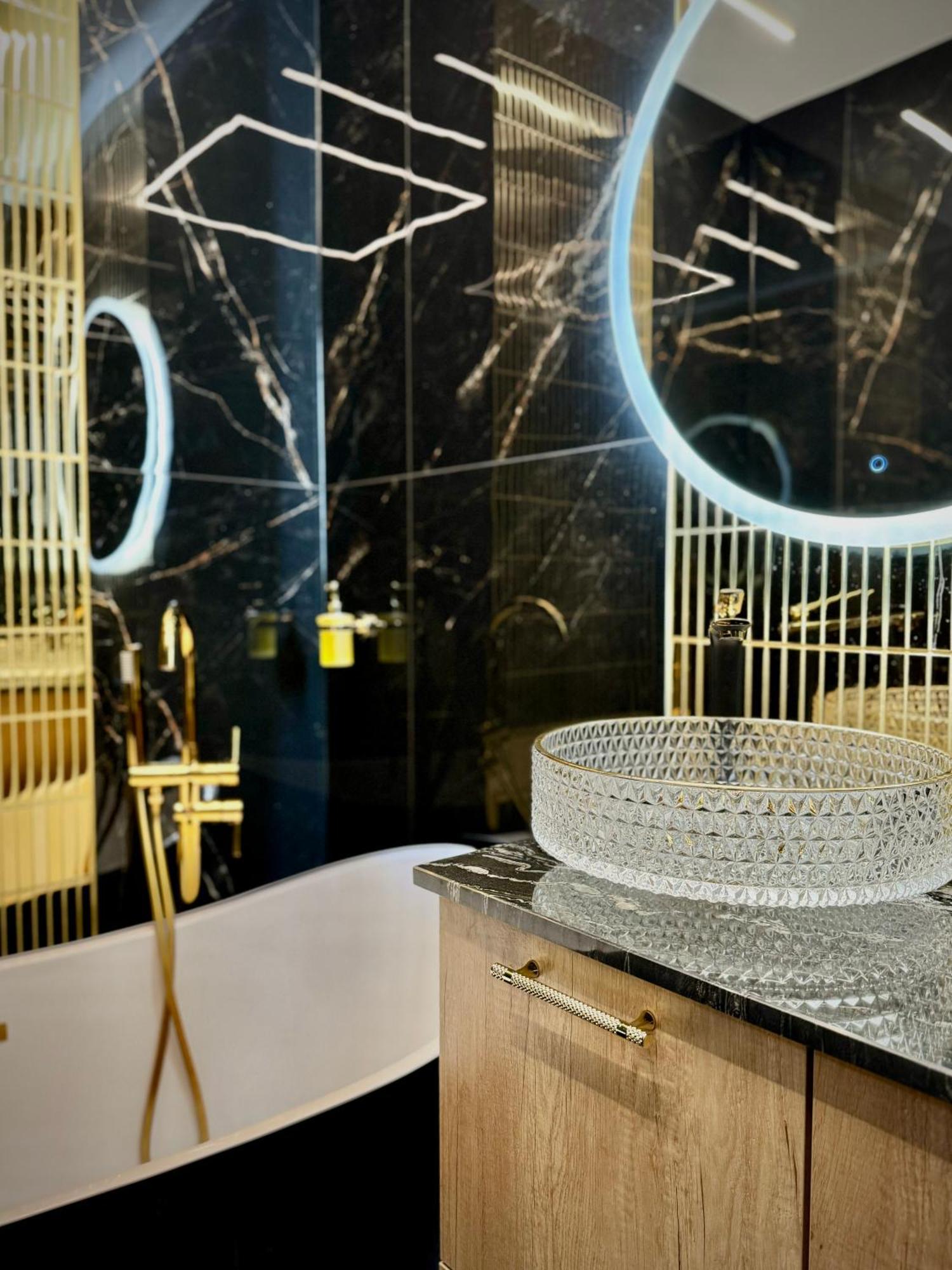 Ingalaxy Black Apartament *